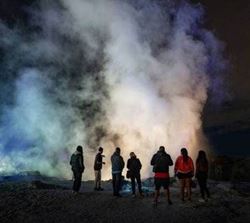 Picture of Geyser By Night Family 2 + 2