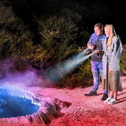 Picture of Geyser By Night Adult