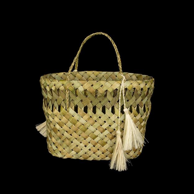 Picture of Kete Whakairo - 5801RW