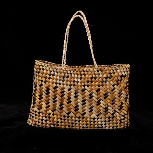 Picture of Kete Whakairo - 6765AF