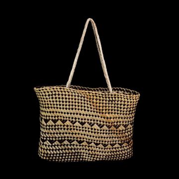 Picture of Kete Whakairo - 4910TE