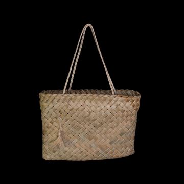 Picture of Kete Whakairo - 5806RW