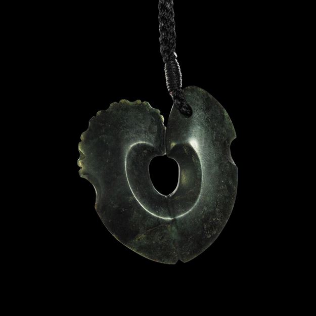 Picture of Hei Matau - 6847HW