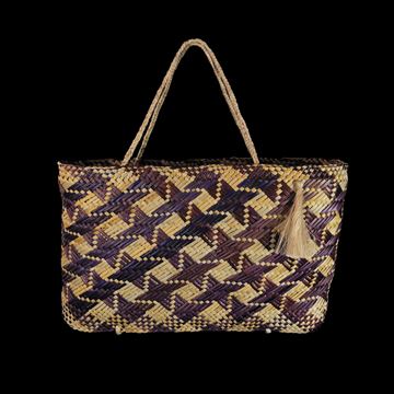 Picture of Kete Whakairo - 5905AY