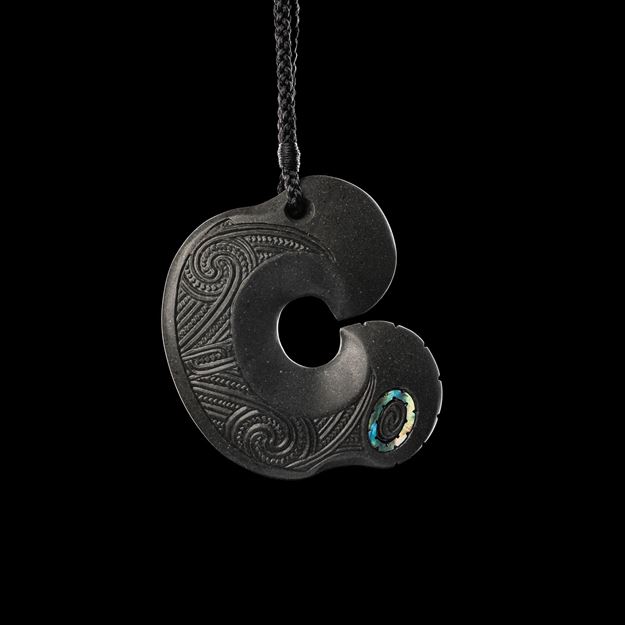 Picture of Hei Matau - 8570HW